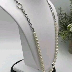 Mary Kay Vintage White Faux Pearl Silver Tone Toggle Hand Knotted Necklace